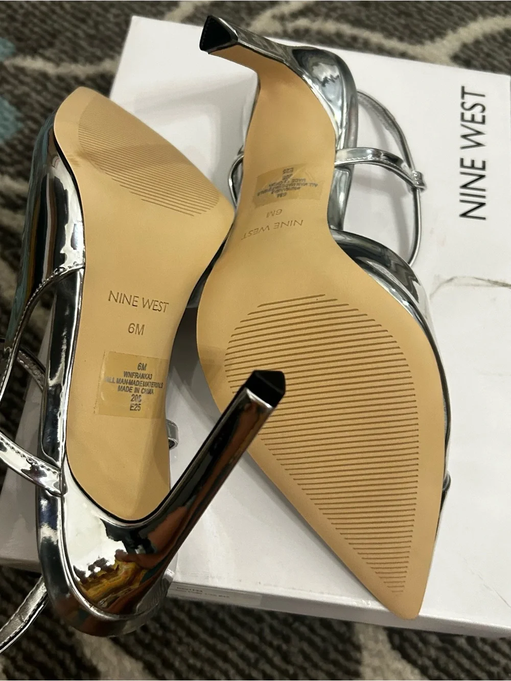 Nine West Silver Metallic Pointed Slingback Heels Size 6